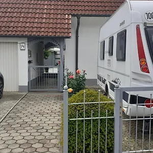  Privatunterkunft Privatzimmer